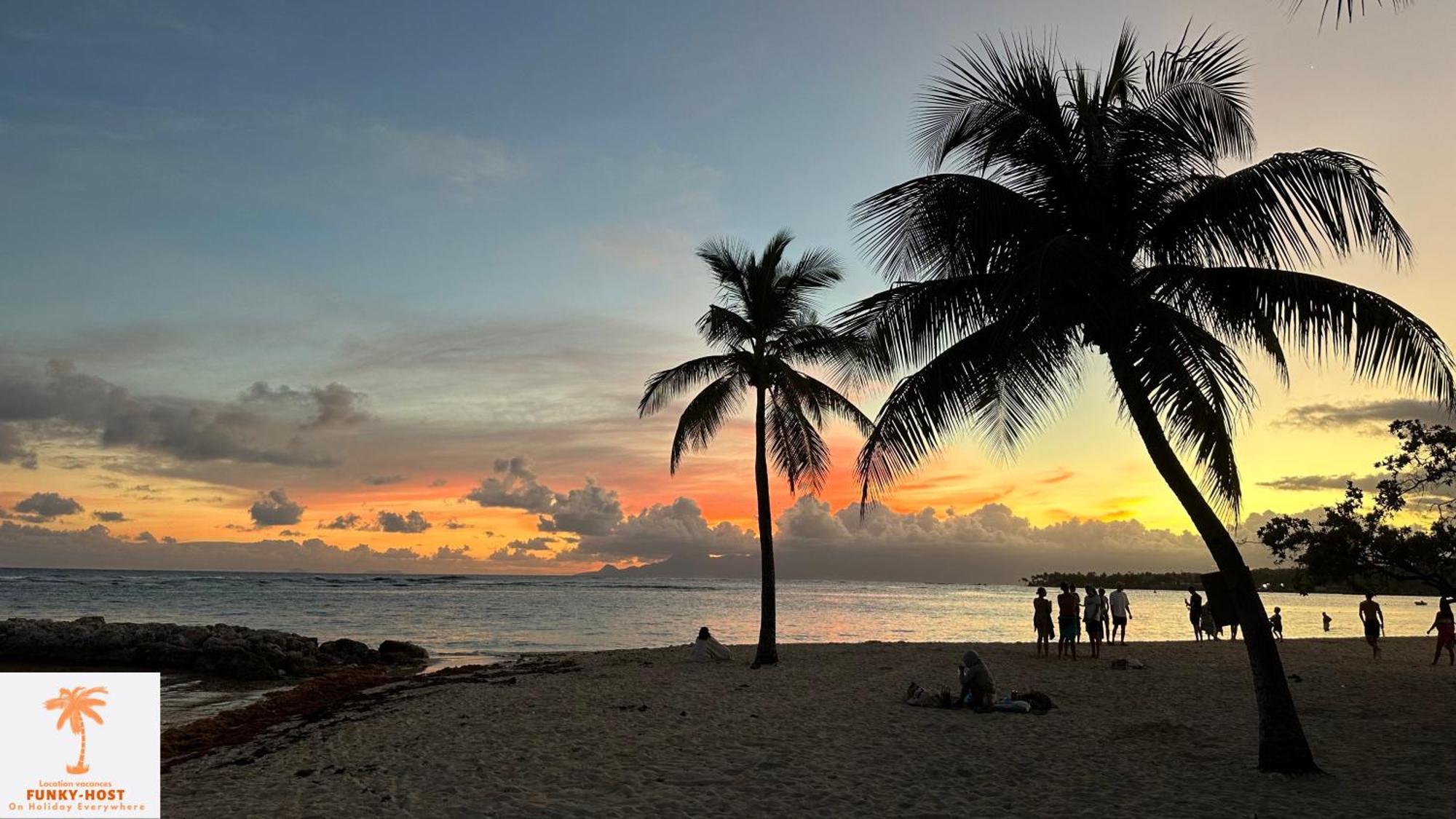 Ti Kaz Funky Host -T3 Vue Mer Premium 3 Etoiles - Village Vacances Sainte Anne Guadeloupe Exteriér fotografie